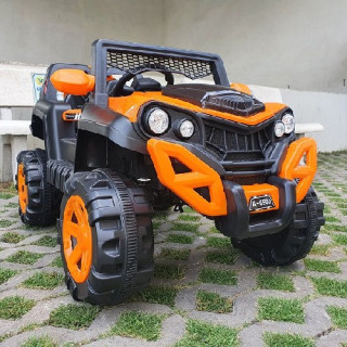 xe ô tô điện A6500